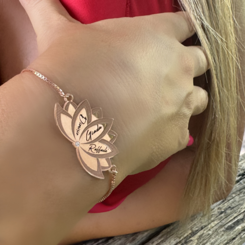 Bracciale ❝𝓯𝓲𝓸𝓻𝓮 𝓭𝓲 𝓵𝓸𝓽𝓸❞